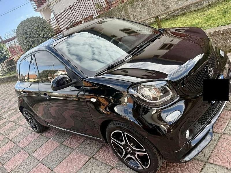 Usata Smart ForFour Brabus 90 CV (66 kW) 2019 Utilitaria