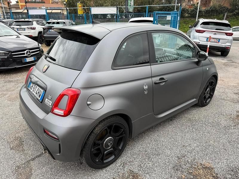 Usata Abarth 595 Pista 165 CV (121 kW) 2021 Grigio Utilitaria