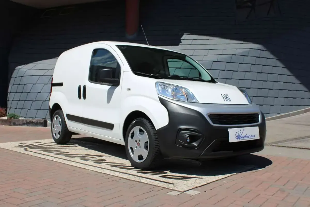 Usata Fiat Fiorino 95 CV (69 kW) 2023 Bianco Monovolume