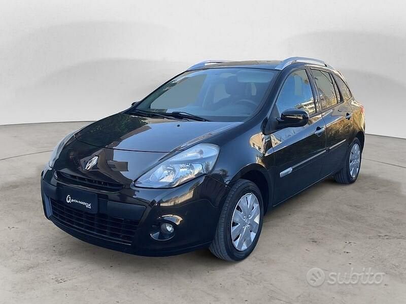 Nero Usata 2011 Renault Clio GrandTour Station wagon | 4590 € (Buon prezzo) - Immagine 1/4