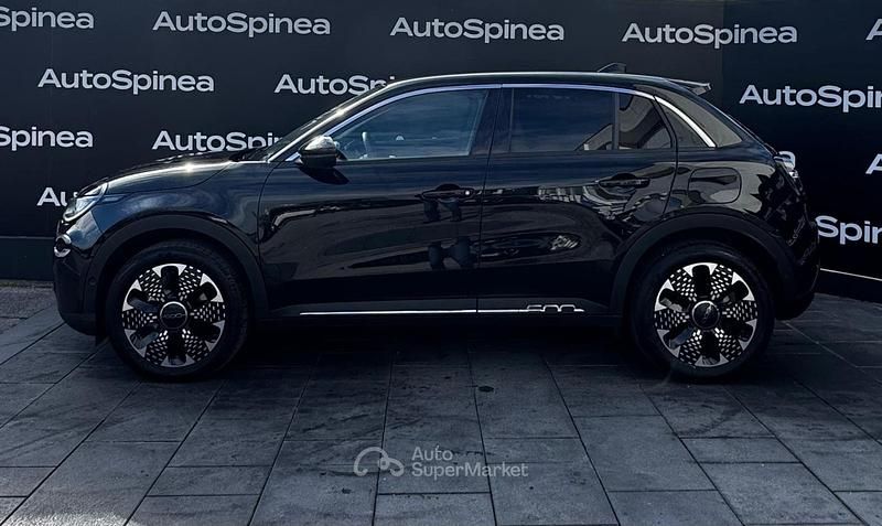 Usata Fiat 600 La Prima 110 CV (80 kW) 2025 Nero SUV