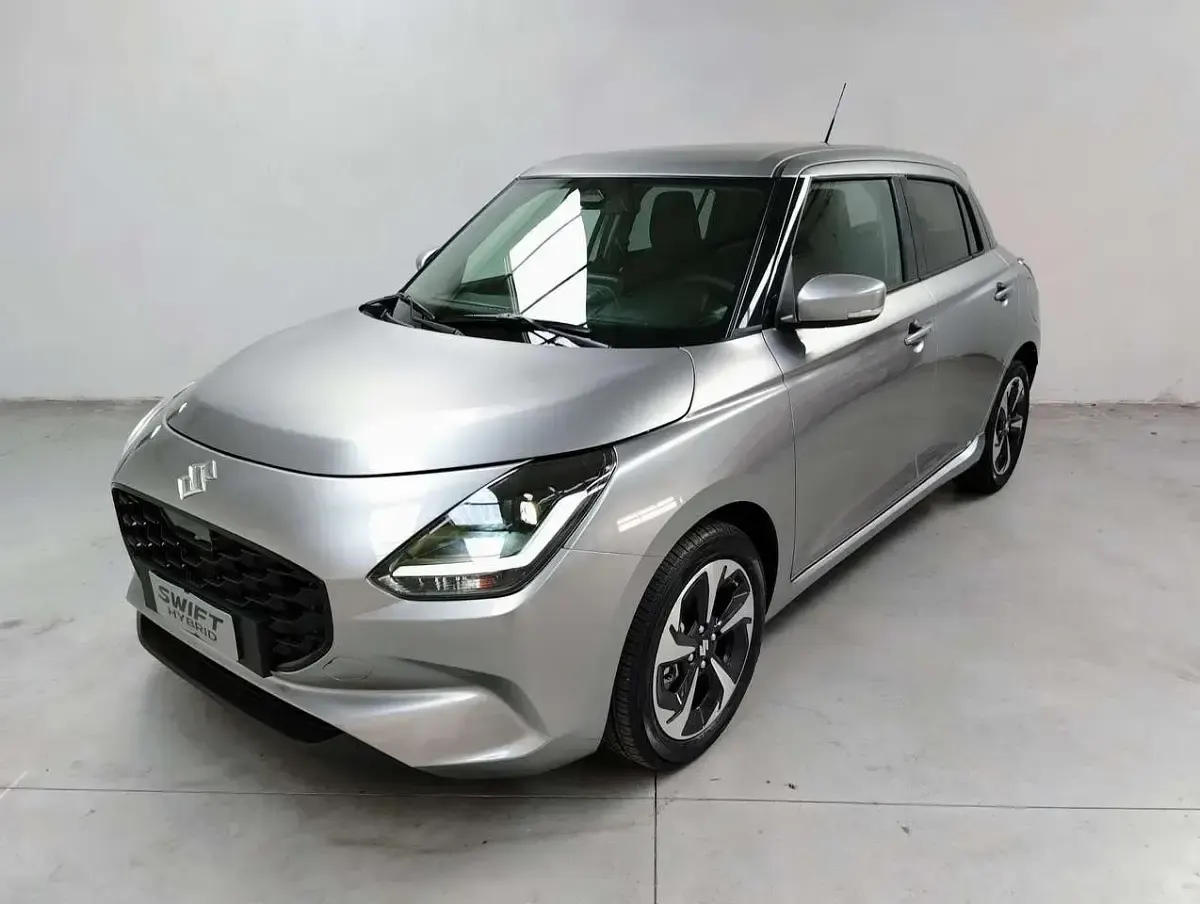 Nuova Suzuki Swift 83 CV (61 kW) 2026 Argento Utilitaria