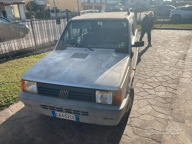 Grigio Usata 2002 Fiat Panda Due volumi | 4600 € - Immagine 1/4