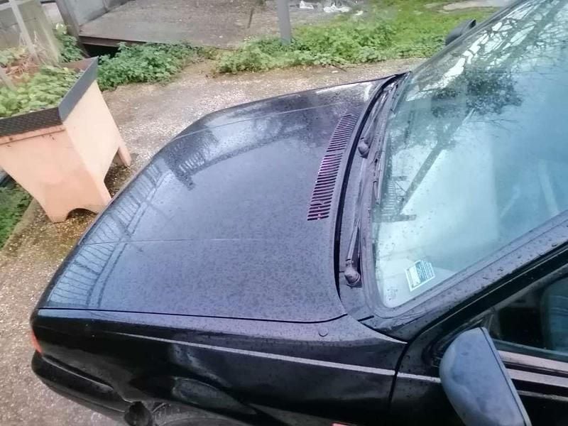 Usata VW Polo 45 CV (33 kW) 1994 Nero Berlina