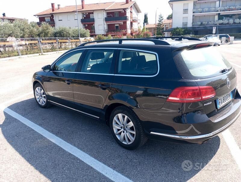 Usata 2014 VW Passat Tre volumi | 6000 € (Buon prezzo) - Immagine 1/4