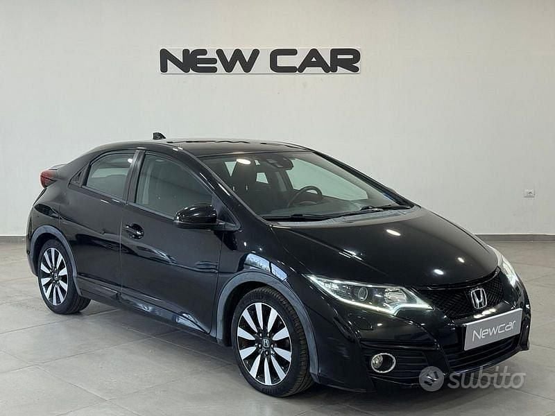 Nero Usata 2017 Honda Civic Sport Berlina | 7500 € (Ottimo prezzo) - Immagine 1/4