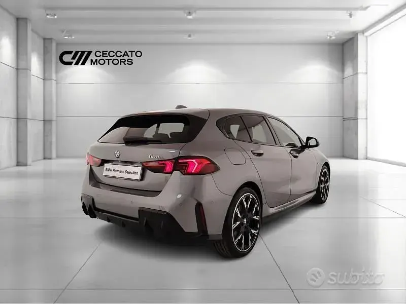 Usata BMW 118 M Sport 150 CV (110 kW) 2025 Grigio Utilitaria
