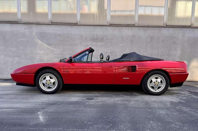 Usata Ferrari Mondial 300 CV (220 kW) 1990 Other Cabrio