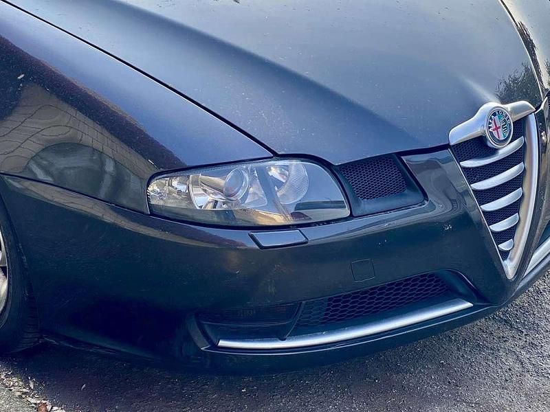 Usata Alfa Romeo GT 165 CV (121 kW) 2009 Coupé