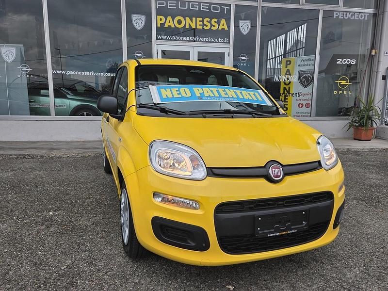 Nuova Fiat Panda Icon 71 CV (52 kW) 2025 Giallo Berlina