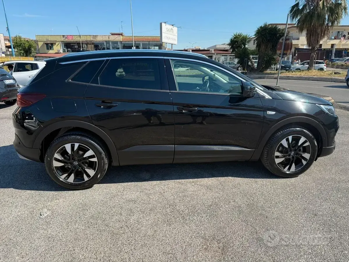 Usata Opel Grandland X 131 CV (96 kW) 2019 Nero SUV