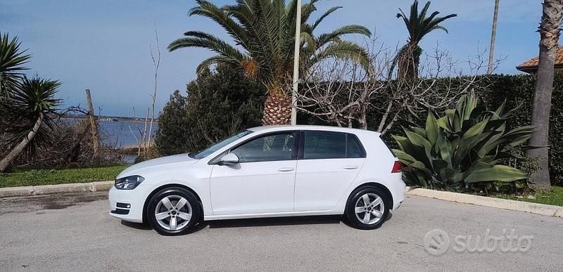 Usata VW Golf VII Trendline 90 CV (66 kW) 2015 Bianco Berlina