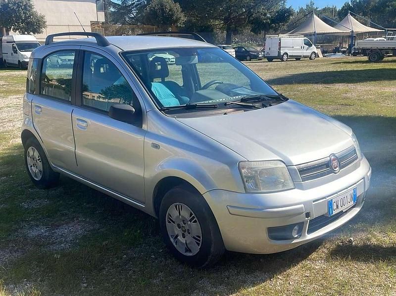 Usata Fiat Panda Dynamic 69 CV (50 kW) 2005 Other Utilitaria