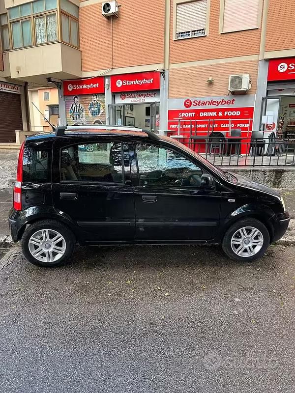 Usata Fiat Panda 69 CV (50 kW) 2010 Nero Utilitaria