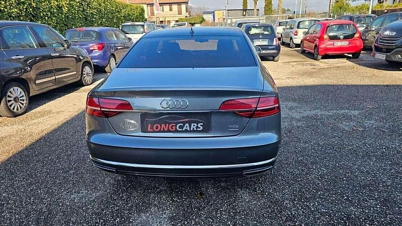 Usata Audi A8L Ambiente 262 CV (192 kW) 2016 Grigio Berlina
