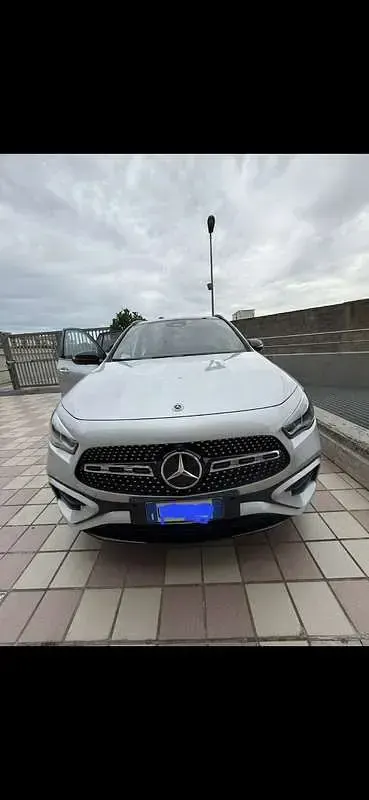 Usata Mercedes GLA200 Premium 150 CV (110 kW) 2023 SUV