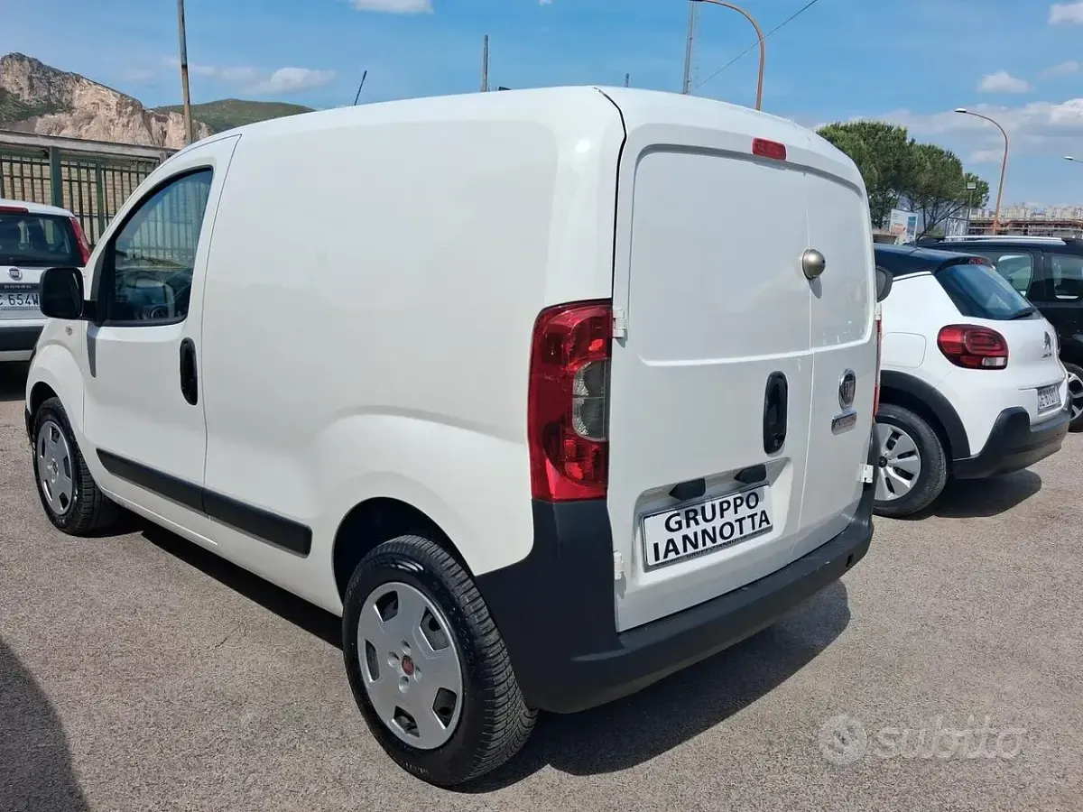 Usata Fiat Fiorino 95 CV (69 kW) 2023 Bianco Monovolume