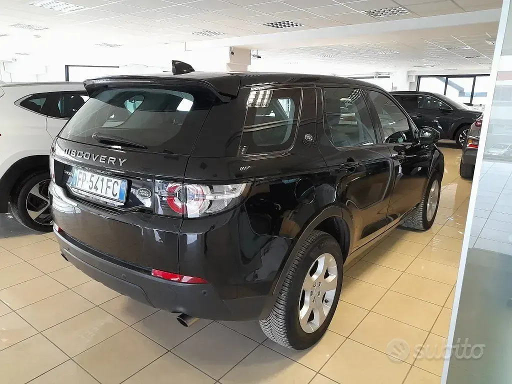 Usata Land Rover Discovery Sport SE 150 CV (110 kW) 2018 Nero SUV