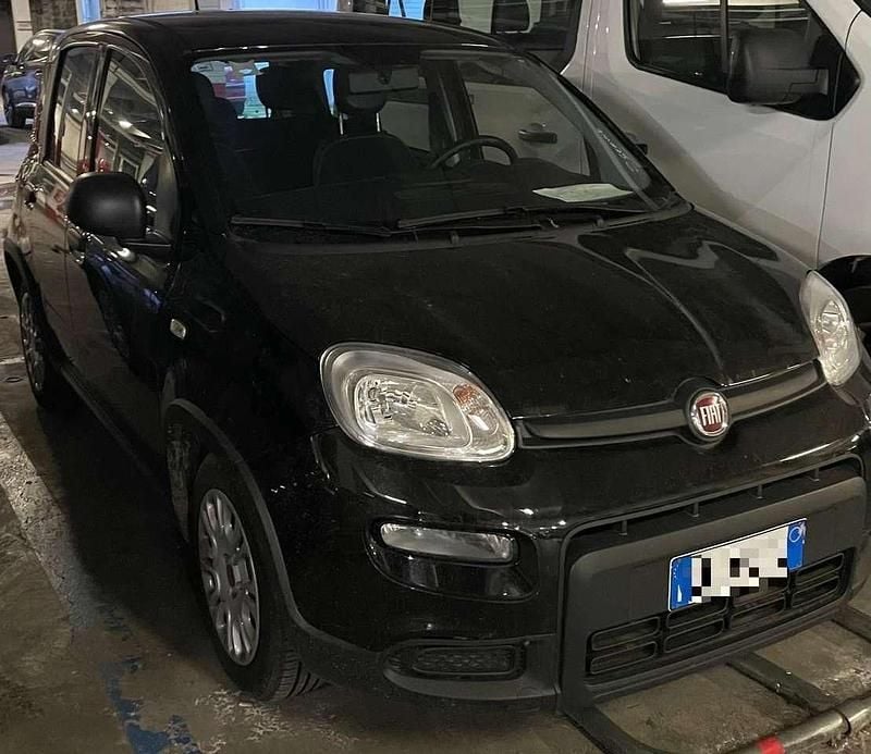 Nero Usata 2023 Fiat Panda S Utilitaria | 9900 € (Ottimo prezzo) - Immagine 1/1