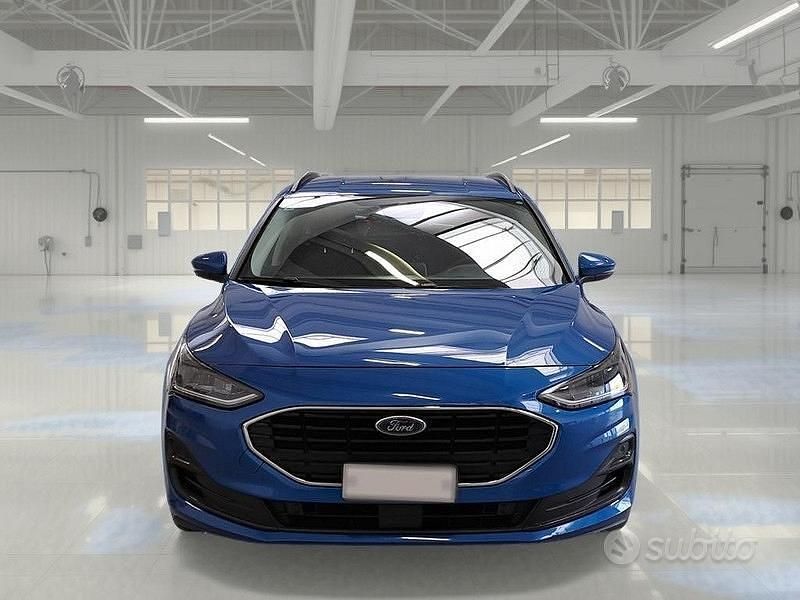 Usata Ford Focus Business Edition 120 CV (88 kW) 2022 Blu Station wagon