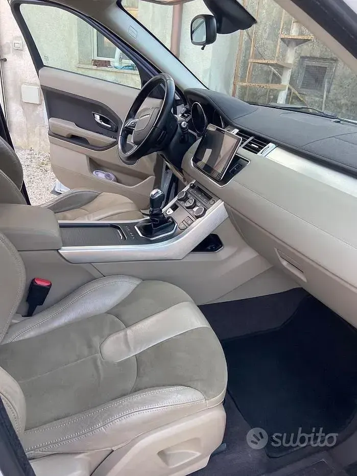 Usata Land Rover Range Rover 150 CV (110 kW) 2012 Bianco SUV