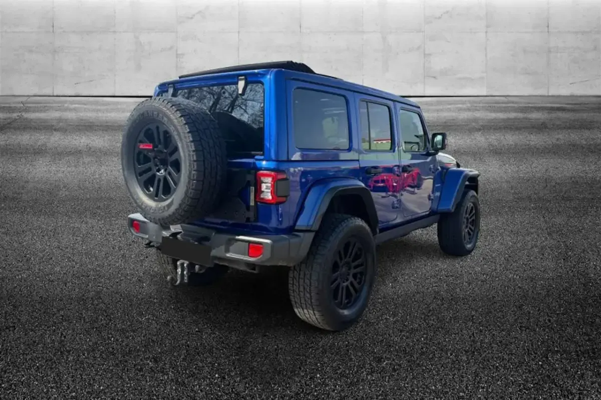 Usata Jeep Wrangler Sahara 200 CV (147 kW) 2021 Blu/azzurro SUV