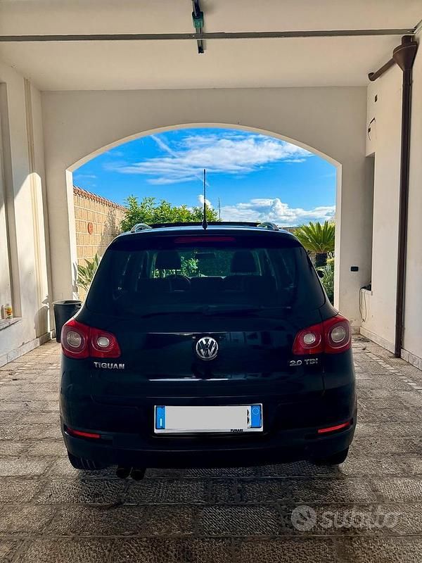 Usata VW Tiguan Sport 140 CV (102 kW) 2007 Nero SUV