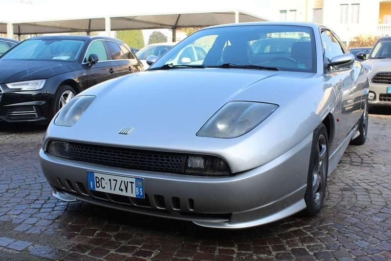 Grigio Usata 1999 Fiat Coupé Coupé | 16.900 € (Buon prezzo) - Immagine 1/4