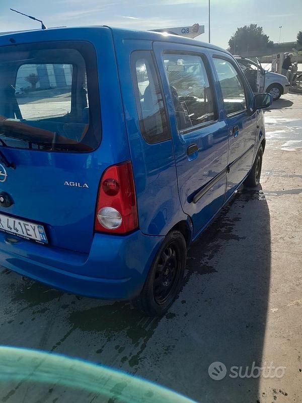 Usata Opel Agila 2000 Blu Monovolume