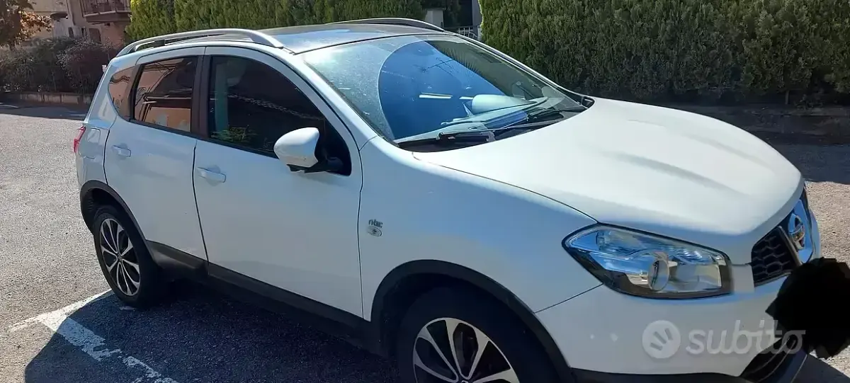 Usata Nissan Qashqai N-TEC 110 CV (80 kW) 2012 Bianco SUV