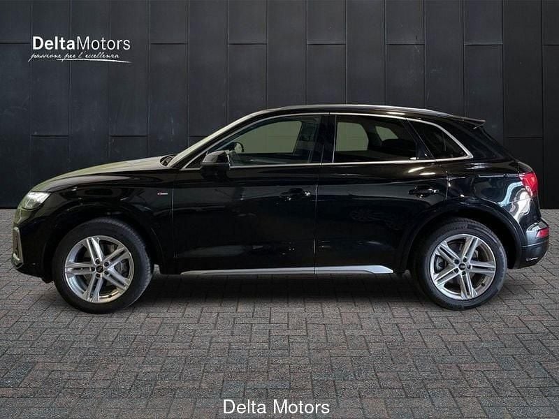 Usata Audi Q5 S-Line 204 CV (150 kW) 2024 Grigio metallizzato SUV