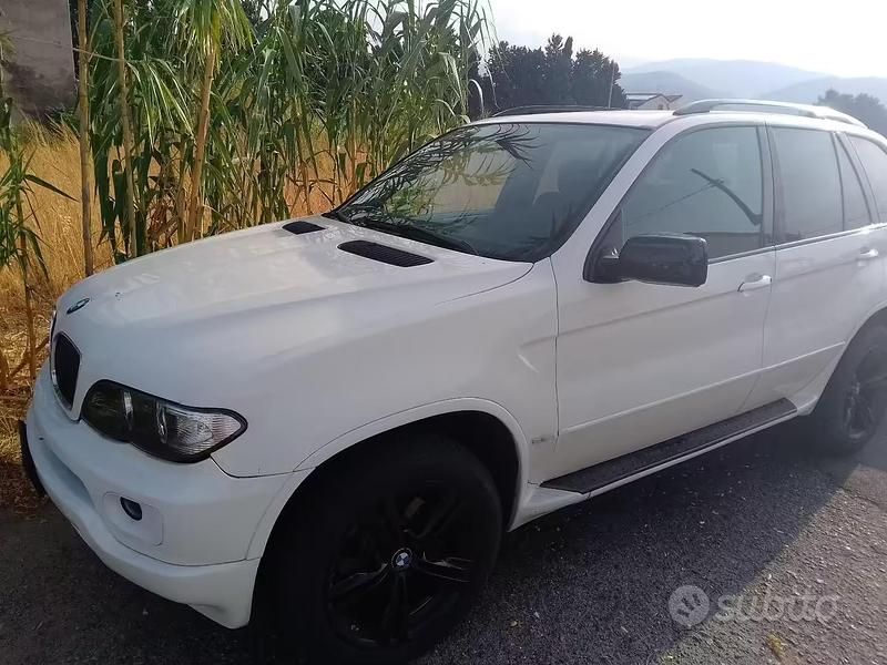 Begagnad BMW X5 2004 Vit SUV
