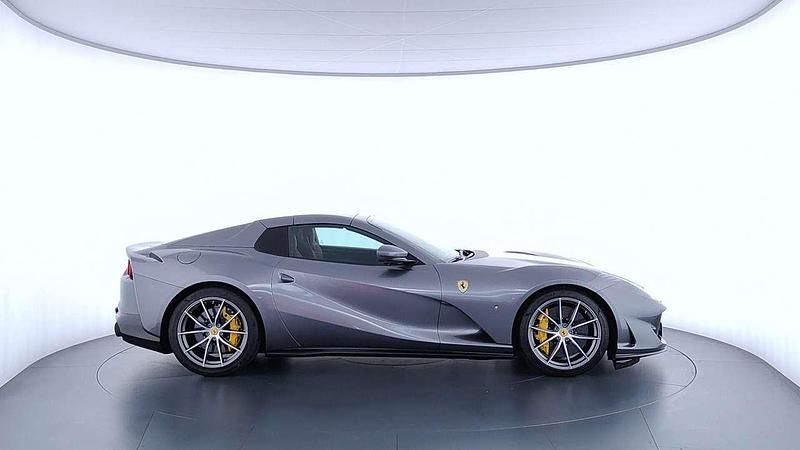 Usata Ferrari 812 795 CV (584 kW) 2020 Grigio gts Cabrio