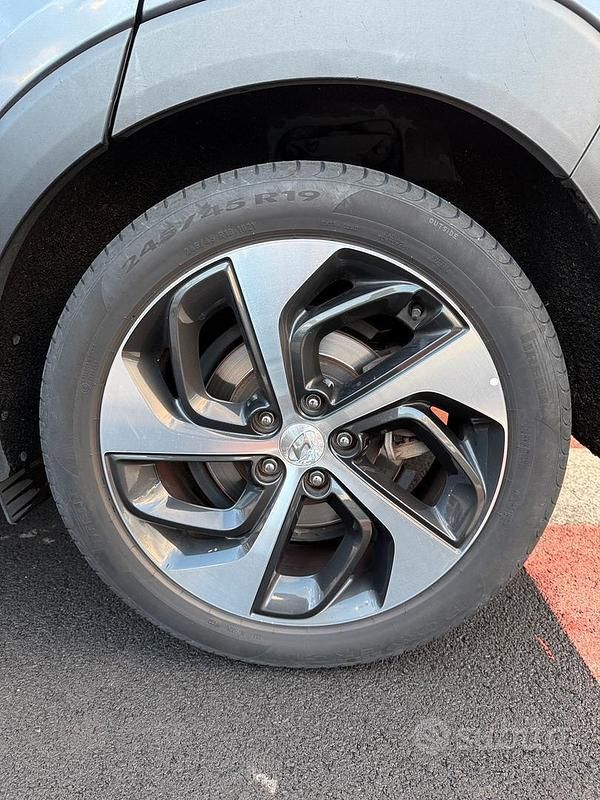 Usata Hyundai Tucson Xpossible 141 CV (103 kW) 2017 Grigio SUV