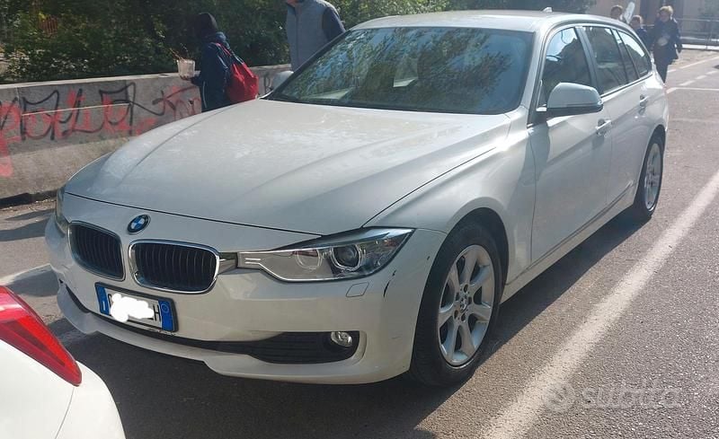 Usata BMW 318 143 CV (105 kW) 2015 Bianco Station wagon