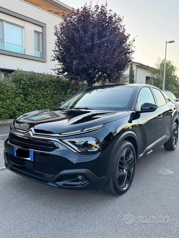 Usata Citroën C4 Feel 131 CV (96 kW) 2022 Nero Berlina