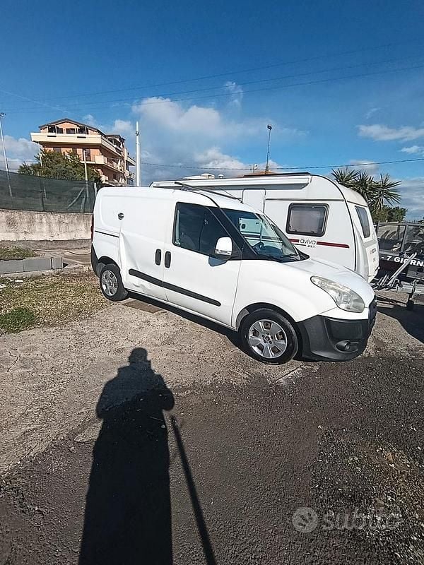 Usata Fiat Doblò 105 CV (77 kW) 2015 Bianco Monovolume