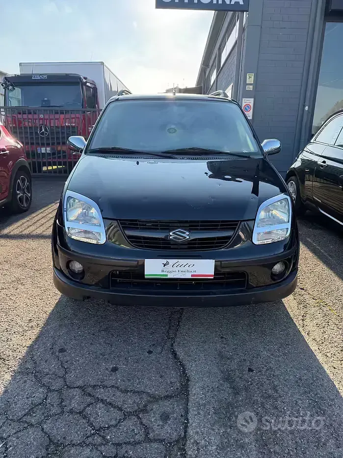 Usata Suzuki Ignis GL 99 CV (72 kW) 2008 Nero Utilitaria