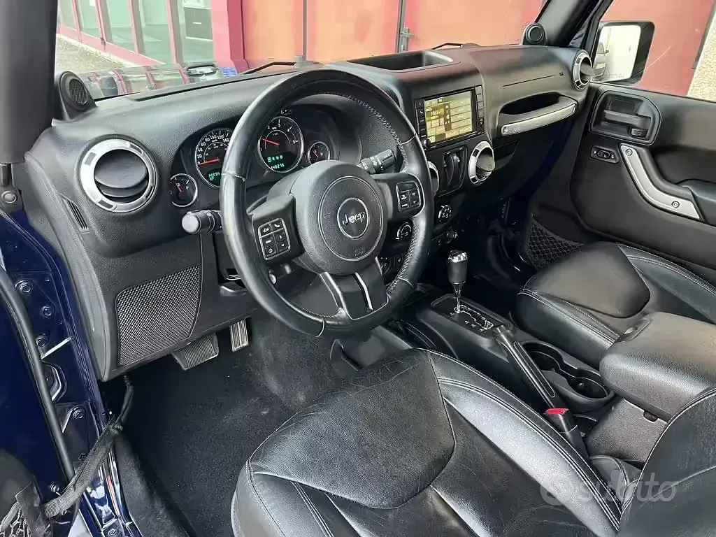 Occasion Jeep Wrangler Sahara 200 PK (147 kW) 2014 Blauw SUV