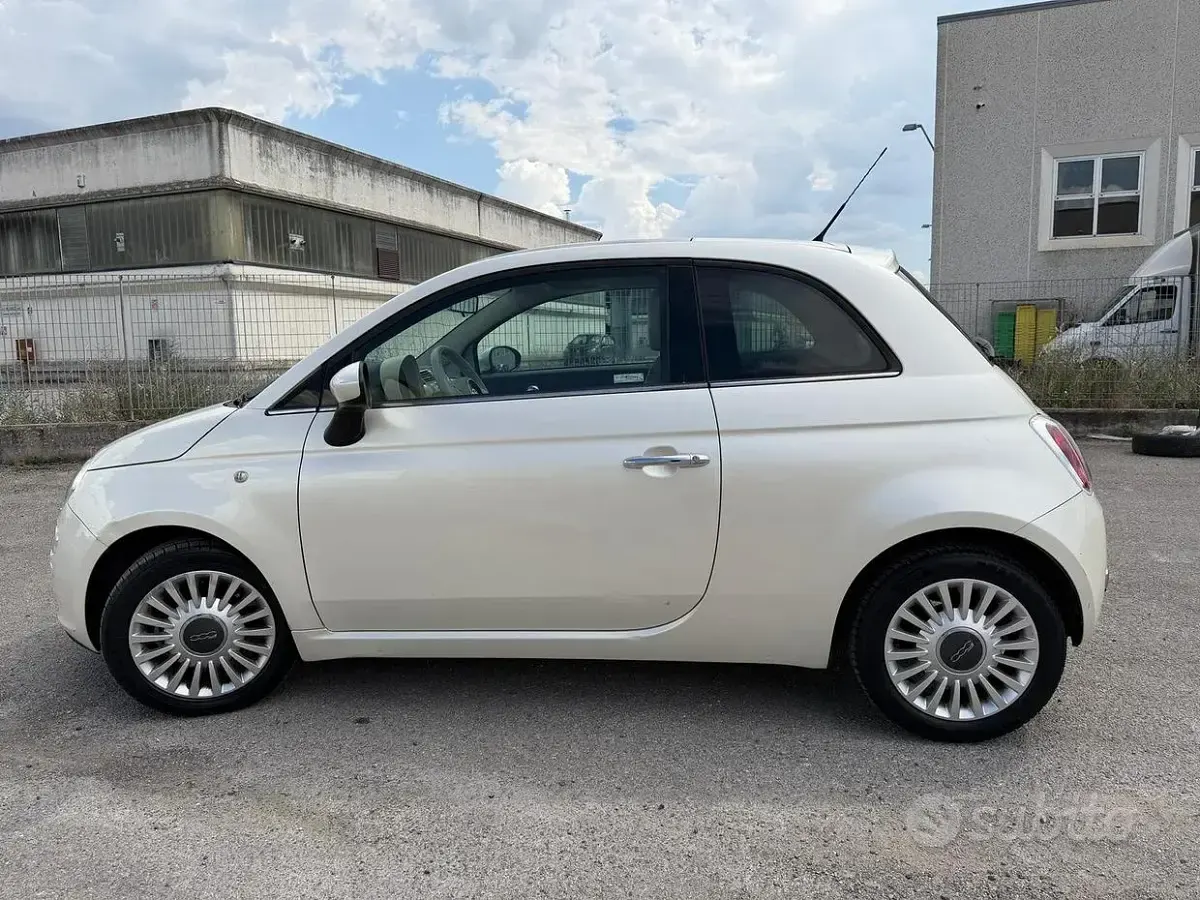 Usata Fiat 500 75 CV (55 kW) 2008 Bianco Berlina