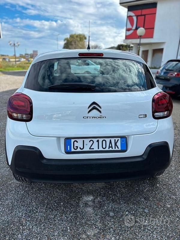 Usata Citroën C3 Feel 102 CV (75 kW) 2022 Bianco Utilitaria