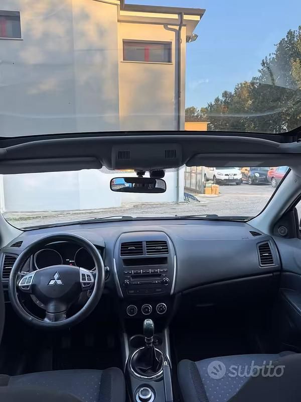 Usado Mitsubishi ASX Intense 150 CV (110 kW) 2011 Negro SUV