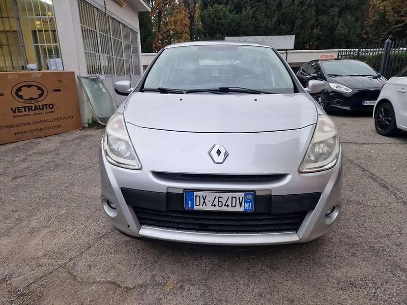 Usata Renault Clio II 75 CV (55 kW) 2009 Grigio Berlina