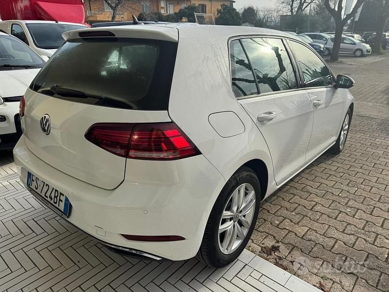 Usata VW Golf VII Business 115 CV (84 kW) 2018 Bianco Berlina