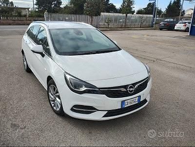 Usata Opel Astra Business 122 CV (89 kW) 2019 Other Station wagon