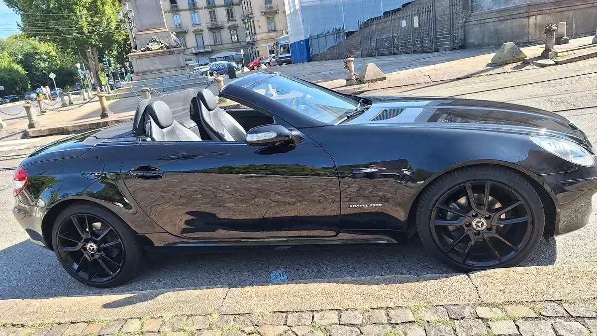 Usata Mercedes SLK200 Premium 184 CV (135 kW) 2004 Nero Cabrio