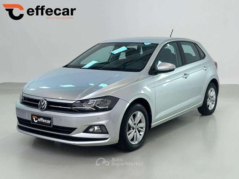 Usata VW Polo Comfortline 65 CV (47 kW) 2018 Argento Berlina