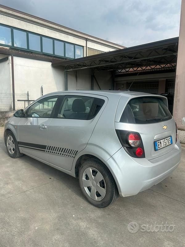 Usata Chevrolet Aveo 69 CV (50 kW) 2012 Berlina