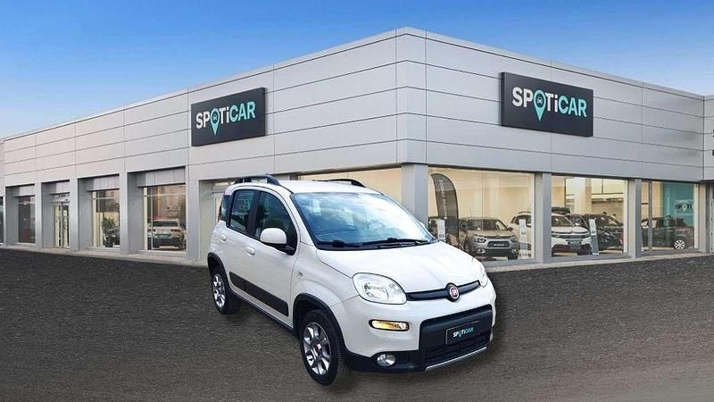Usata Fiat Panda Trekking 95 CV (69 kW) 2016 Beige Berlina