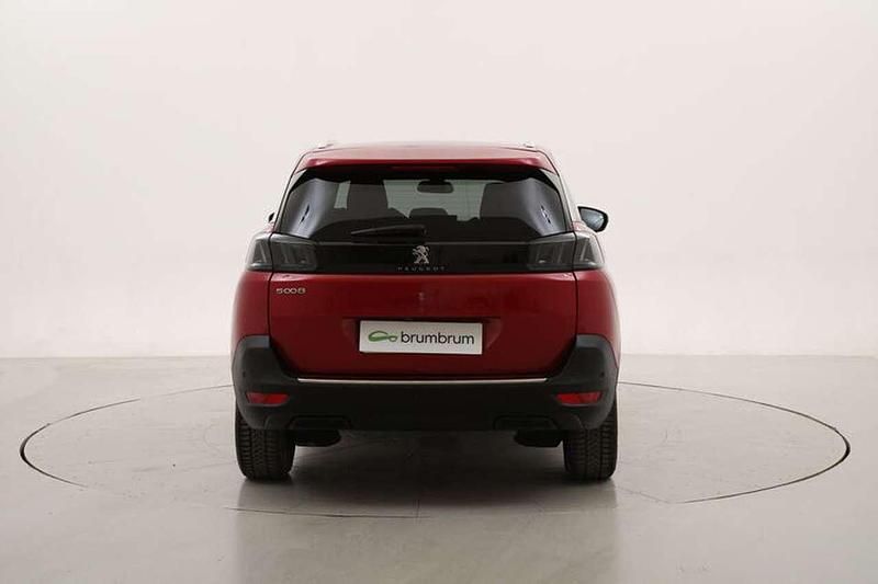 Usata Peugeot 5008 Allure 131 CV (96 kW) 2021 Rosso SUV